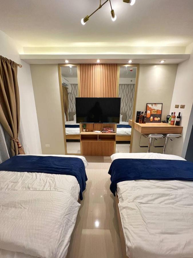 M&M Condostay At Shore 2 Residences Tower 2 Pasay City Manila Bagian luar foto